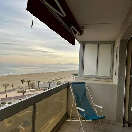 T2 Lumineux, Parking Face Et Proche Centre Apartment *